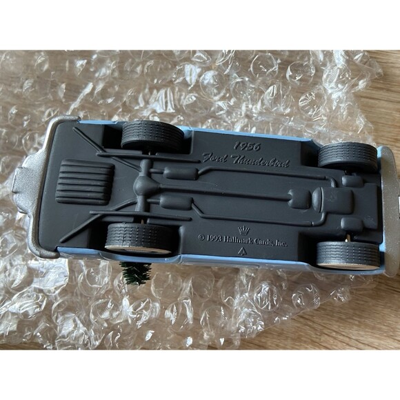 HALLMARK 1993 #3 1956 FORD THUNDERBIRD CLASSIC AMERICAN CARS KEEPSAKE ORNAMENT - Picture 10 of 10